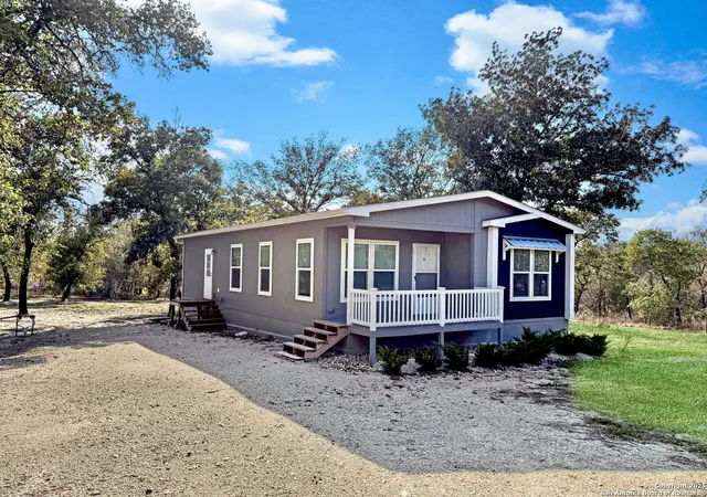Photo 3 of Sale Pending at 23115 Turkey Cvs, San Antonio, TX 78264 | MLS# 1918939 | Listing updated on 2025-11-14