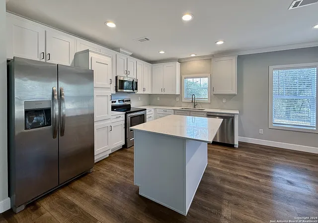 Photo 3 of Sale Pending at 23115 Turkey Cvs, San Antonio, TX 78264 | MLS# 1918939 | Listing updated on 2025-11-14