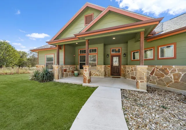 Photo 3 of Single family home for sale at 1858 Burr Oak, Adkins, TX 78101 | MLS# 1918992 | Listing updated on 2026-02-14