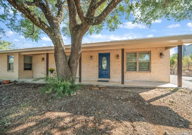 3rd image of 67 Sun Valley, Spring Branch, TX 78070 | MLS# 1919005