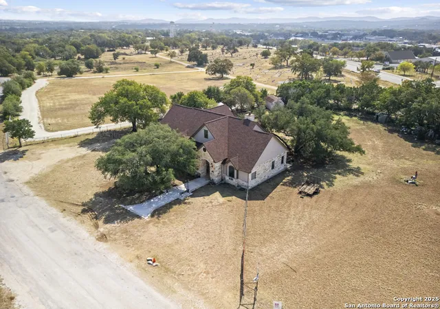 Photo 2 of Single family home for sale at 168 Bandera Blvd, Bandera, TX 78003 | MLS# 1919010 | Listing updated on 2026-05-10