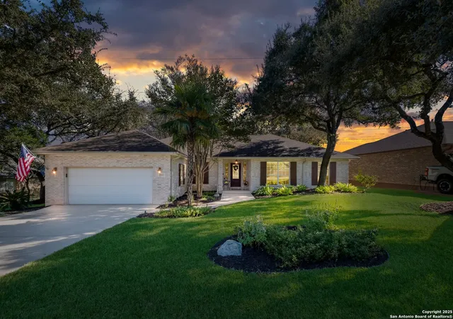 Photo 2 of Single family home for sale at 8622 Spartan Terrace, Universal City, TX 78148 | MLS# 1919053 | Listing updated on 2025-11-18