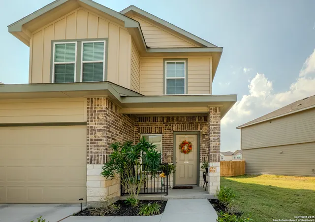 2nd image of 157 Honors, Floresville, TX 78114 | MLS# 1919088