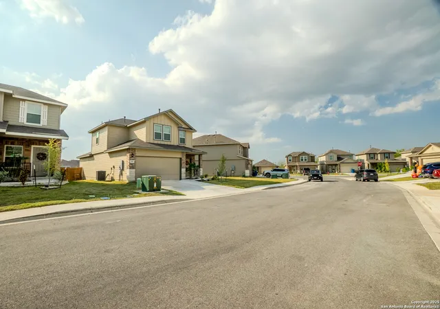 48th image of 157 Honors, Floresville, TX 78114 | MLS# 1919088