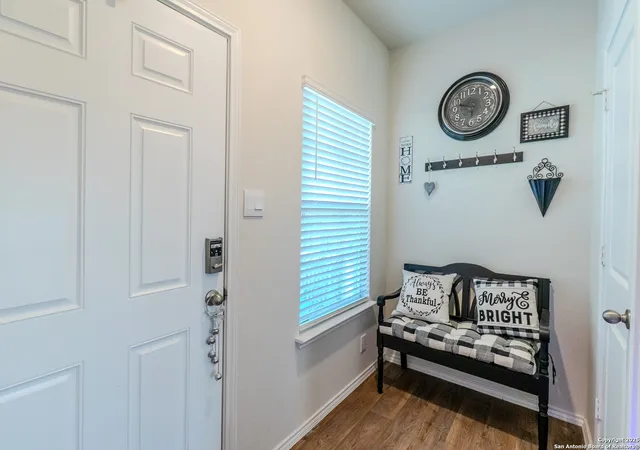 5th image of 157 Honors, Floresville, TX 78114 | MLS# 1919088