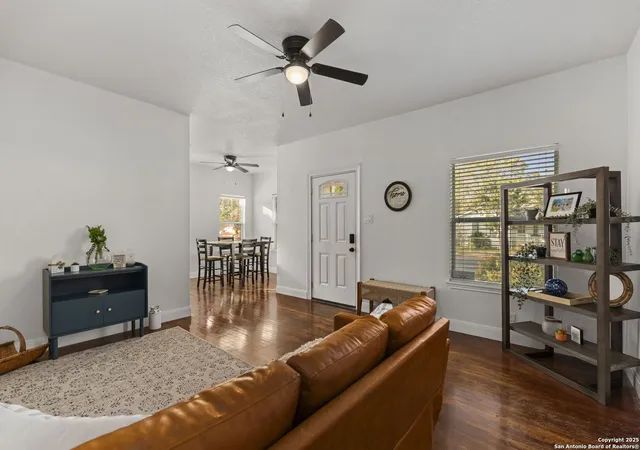 4th image of 200 Frost St, San Antonio, TX 78201 | MLS# 1919170