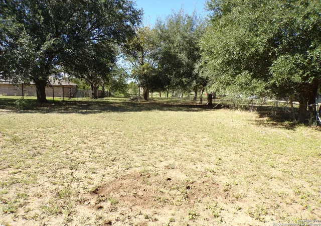 Photo 4 of Sale Pending at 11957 Kearney Rd, Atascosa, TX 78002 | MLS# 1919205 | Listing updated on 2026-08-25