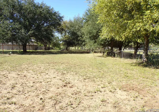 Photo 3 of Sale Pending at 11957 Kearney Rd, Atascosa, TX 78002 | MLS# 1919205 | Listing updated on 2026-08-25