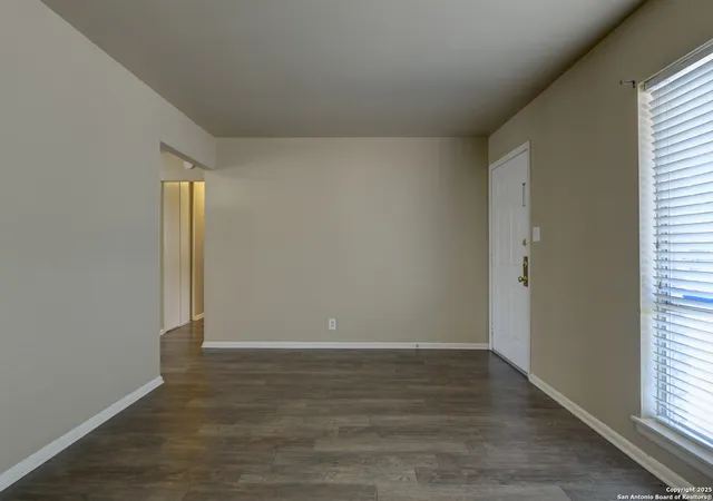 4th image of 210 Lost Forest, San Antonio, TX 78233 | MLS# 1919230