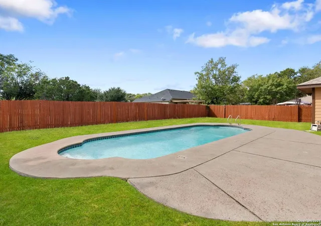 4th image of 15809 Fair Ln, Selma, TX 78154 | MLS# 1919267