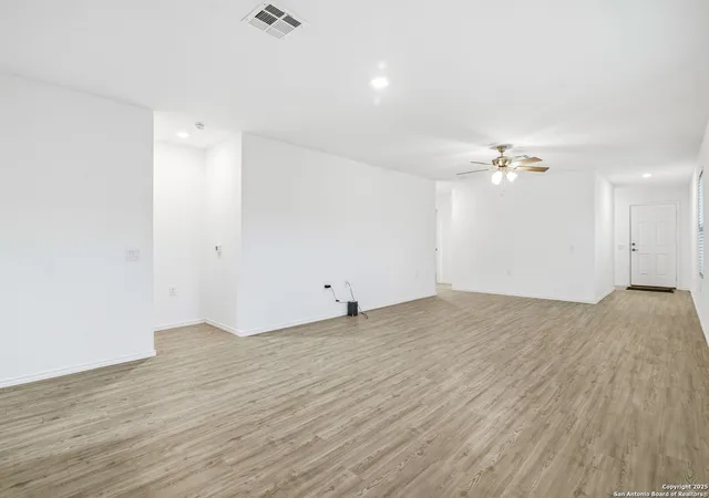 Photo 4 of Single family home for sale at 10155 Asta Trail, San Antonio, TX 78224 | MLS# 1919270 | Listing updated on 2026-02-24