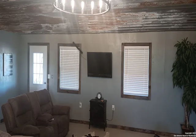 3rd image of 351 Elbert, Marion, TX 78124 | MLS# 1919323
