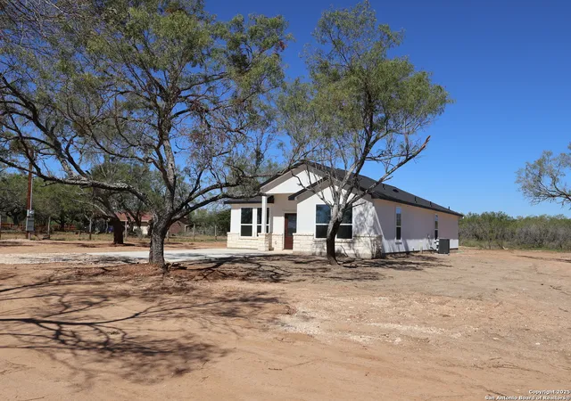 3rd image of 8803 Rockport, Von Ormy, TX 78073 | MLS# 1919334
