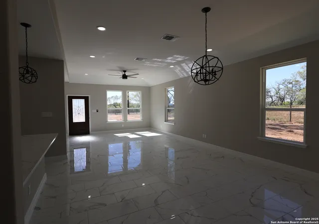 5th image of 8803 Rockport, Von Ormy, TX 78073 | MLS# 1919334