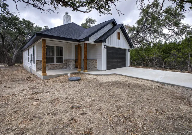 2nd image of 10 Sunshine Circle, Wimberley, TX 78676 | MLS# 1919354