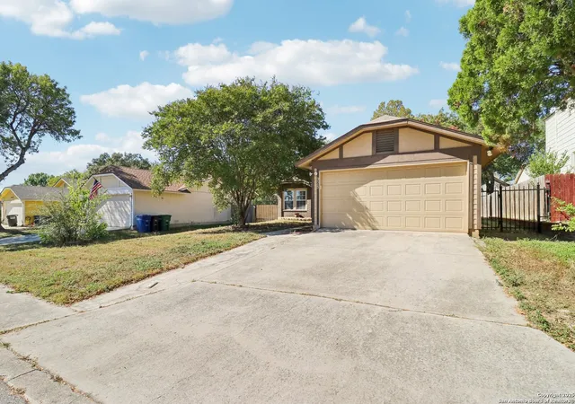 4th image of 325 Cypress Fox Dr, San Antonio, TX 78245 | MLS# 1919365