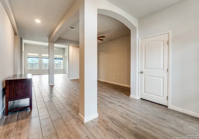 Photo 4 of Single family home for sale at 4684 Grey Sotol, Cibolo, TX 78108 | MLS# 1919454 | Listing updated on 2026-04-20