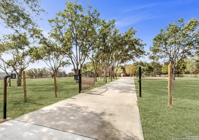 Photo 1 of Sale Pending at 31045 Post Oak, Boerne, TX 78015 | MLS# 1919456 | Listing updated on 2025-11-24