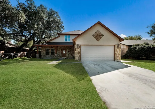 Photo 3 of Sale Pending at 8326 Exbourne, San Antonio, TX 78250 | MLS# 1919550 | Listing updated on 2026-03-09