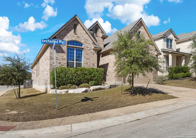 2nd image of 219 Enchanted Mist, San Antonio, TX 78260 | MLS# 1919593