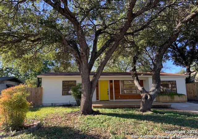 20th image of 342 Basswood Dr, San Antonio, TX 78213 | MLS# 1919601