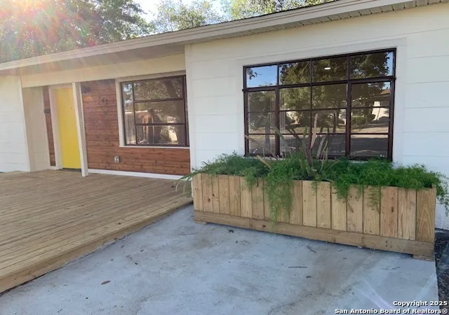 image of 342 Basswood Dr, San Antonio, TX 78213 | MLS# 1919601