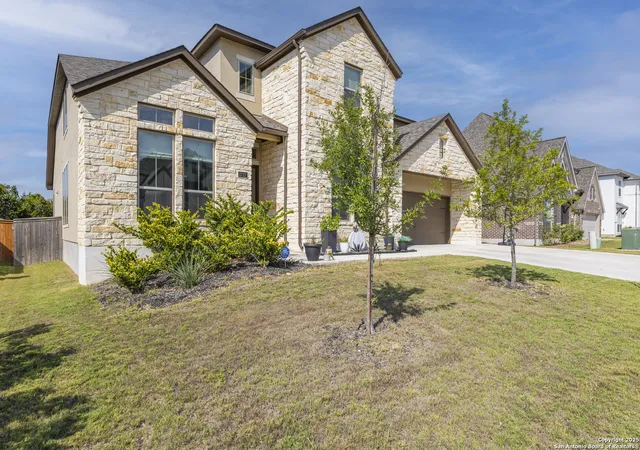 Photo 3 of Single family home for sale at 1717 Kinder, San Antonio, TX 78260 | MLS# 1919633 | Listing updated on 2026-01-08