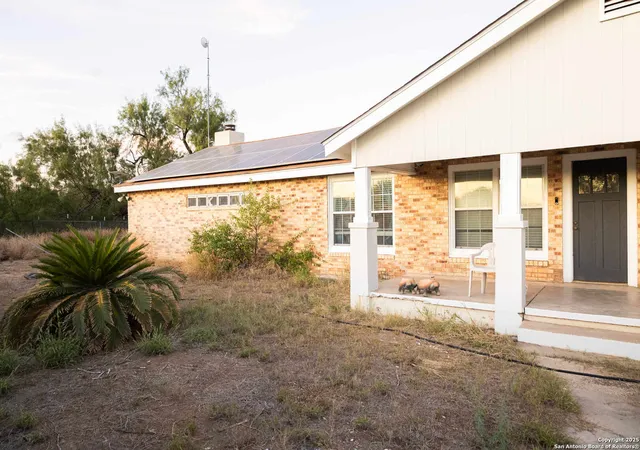 Photo 3 of Sale Pending at 6572 Highway 277, Carrizo Springs, TX 78834 | MLS# 1919688 | Listing updated on 2026-01-02
