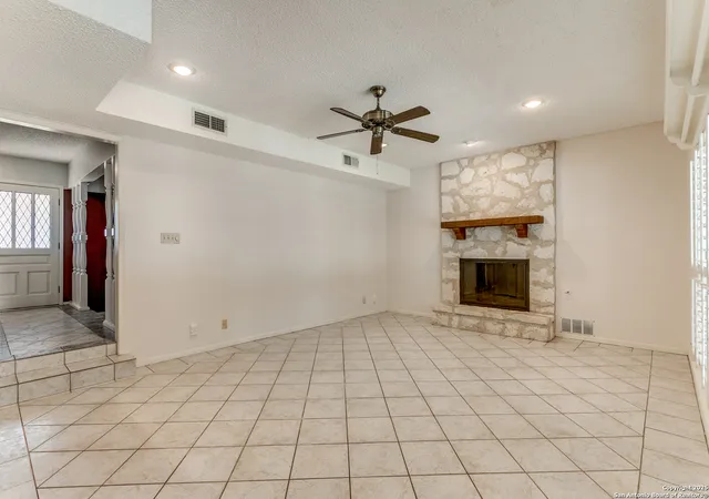 4th image of 2502 Hidden Glen St, San Antonio, TX 78232 | MLS# 1919689