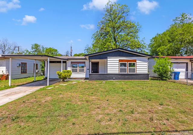 Photo 3 of Sale Pending at 419 Hub Ave, San Antonio, TX 78220 | MLS# 1919721 | Listing updated on 2025-11-22