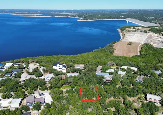 Photo 2 of Sale Pending at 944 Olive Tree, Canyon Lake, TX 78133 | MLS# 1919749 | Listing updated on 2025-12-10