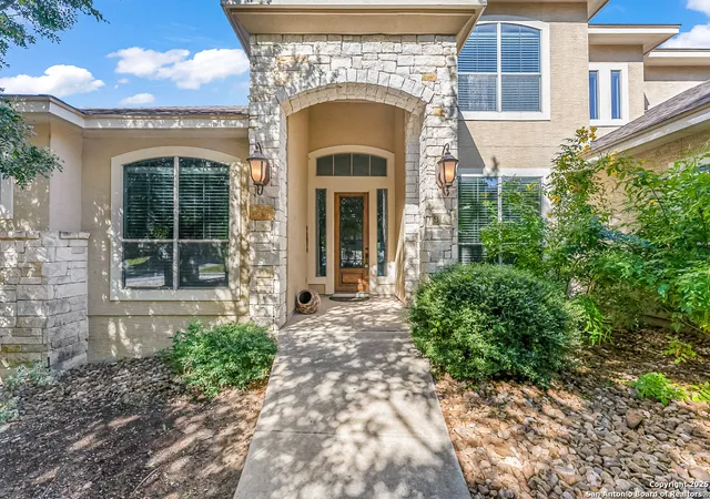Photo 4 of Sale Pending at 3642 Ivory Crk, San Antonio, TX 78258 | MLS# 1919791 | Listing updated on 2026-03-24