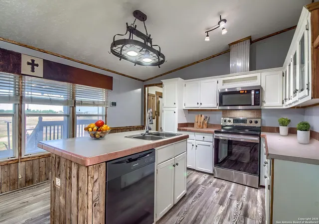 1st image of 4214 Farmview, Converse, TX 78109 | MLS# 1919820