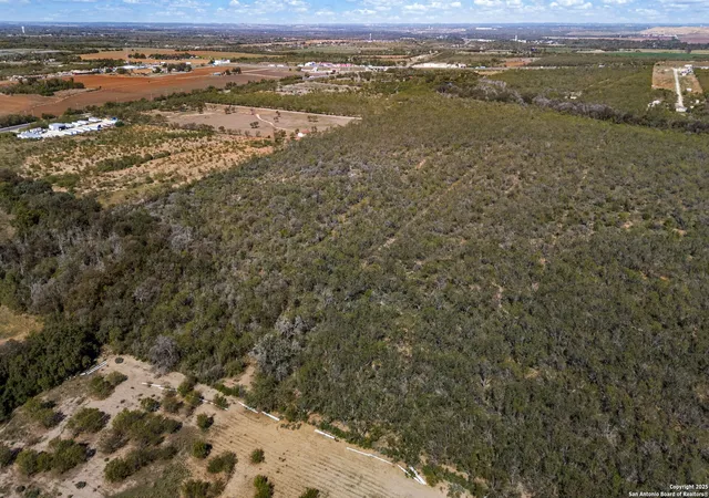2nd image of 14350 Interstate 35, Von Ormy, TX 78073 | MLS# 1919831