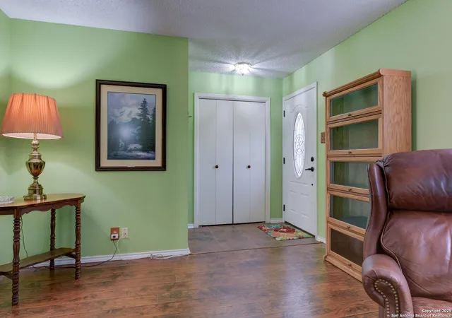 2nd image of 6655 Crown Rdg, San Antonio, TX 78239 | MLS# 1919853