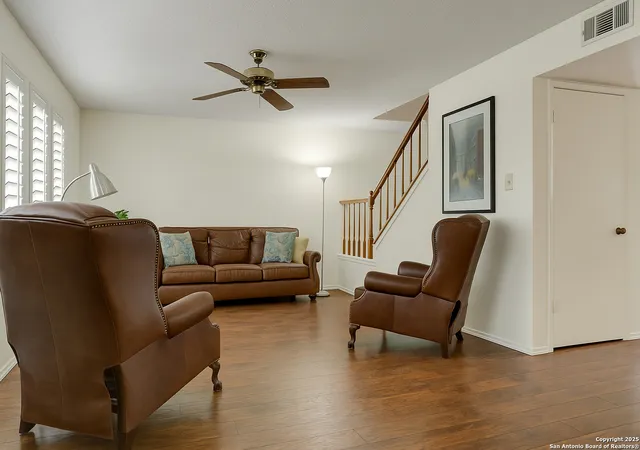 4th image of 6655 Crown Rdg, San Antonio, TX 78239 | MLS# 1919853