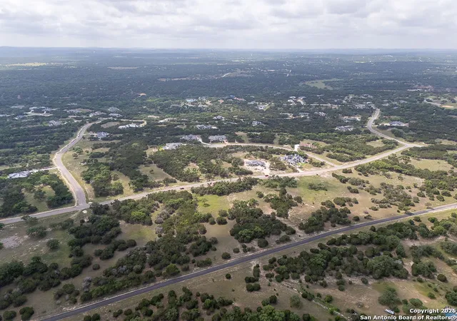 Photo 4 of Sale Pending at 176 Vaquero, Boerne, TX 78006 | MLS# 1919859 | Listing updated on 2025-11-15