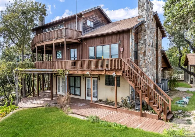Photo 1 of Sale Pending at 642 Lakebreeze, Canyon Lake, TX 78133 | MLS# 1919869 | Listing updated on 2026-03-26