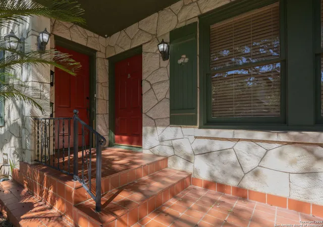4th image of 217 E Rosewood, San Antonio, TX 78212 | MLS# 1919874