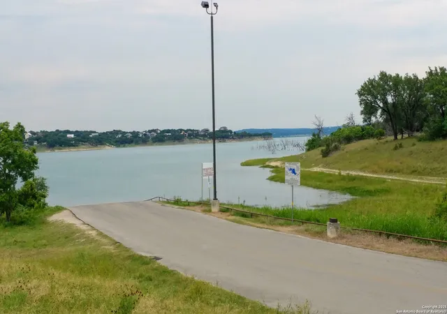 Photo 4 of Land for sale at 2566 Glenn Dr, Canyon Lake, TX 78133 | MLS# 1919876 | Listing updated on 2026-02-15