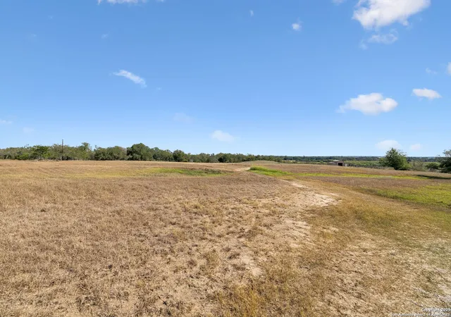 4th image of 7970 Us Hwy 87, La Vernia, TX 78121 | MLS# 1919914