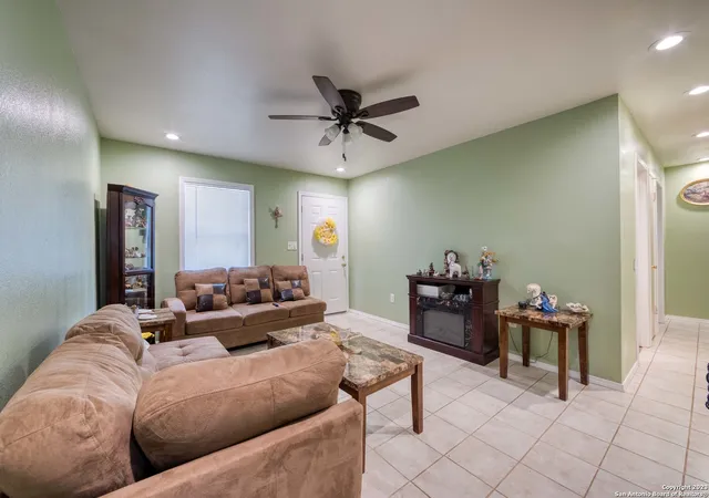 Homes for sale in San Antonio, TX | 5118 War Cloud Dr, San Antonio, TX 78242 | MLS# 1919941