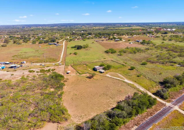 Photo 3 of Single family home for sale at 18494 Old Corpus Christi, Elmendorf, TX 78112 | MLS# 1919948 | Listing updated on 2025-11-08
