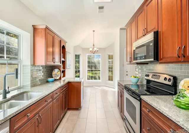 3rd image of 11007 Forest Breeze, Live Oak, TX 78233 | MLS# 1919954