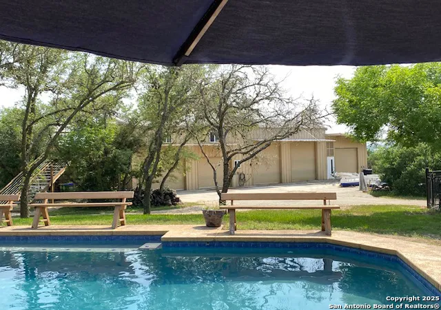 Photo 2 of Single family home for sale at 31360 Wild Oak Hill, Boerne, TX 78015 | MLS# 1920023 | Listing updated on 2026-01-23