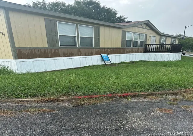 Photo 1 of Manufactured home for sale at 8622 S Zarzamora St Lot 432, San Antonio, TX 78224 | MLS# 1920067 | Listing updated on 2025-12-03