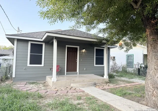 Photo 1 of Single family home for sale at 1635 Arbor, San Antonio, TX 78207 | MLS# 1920232 | Listing updated on 2026-02-19