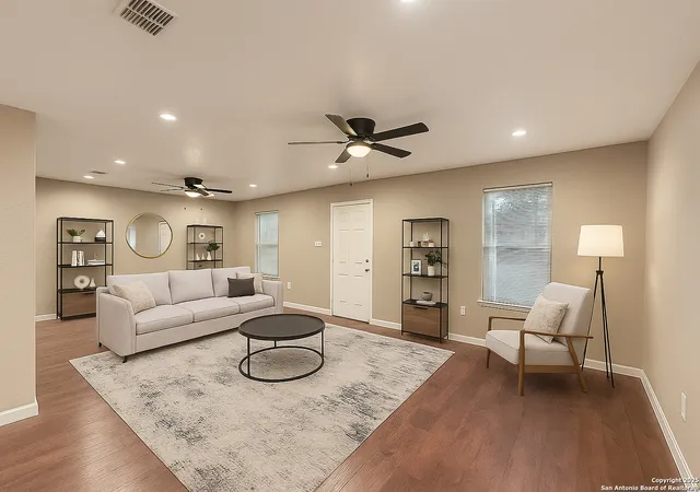 Photo 3 of Single family home for sale at 1635 Arbor, San Antonio, TX 78207 | MLS# 1920232 | Listing updated on 2026-02-19
