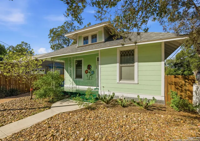 image of 125 Muth, San Antonio, TX 78208 | MLS# 1920286