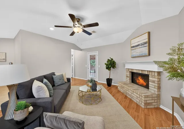 3rd image of 6513 Rosethorn Dr, San Antonio, TX 78249 | MLS# 1920305